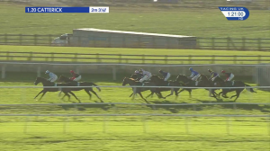 Video preview image for Catterick Bridge 13:20 - Watch Racing UK Anywhere Novices' Hurdle (4)