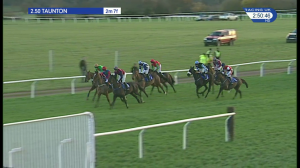 Video preview image for Taunton 14:50 - Bet Totewin At betfred.com Handicap Chase (5)