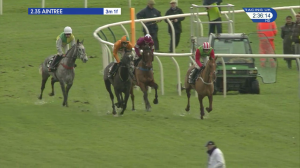 Video preview image for Aintree 14:35 - 188bet.co.uk Many Clouds Chase (Grade 2) (1)