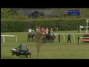 Video preview image for Market Rasen 13:25 - Ryan's Event Cleaning UK Handicap Hurdle