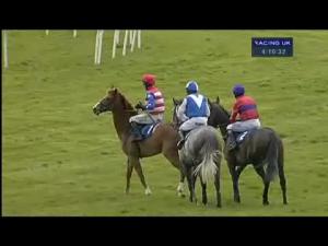 Video preview image for Wincanton 16:10 - Piper Heidsieck Novices' Chase