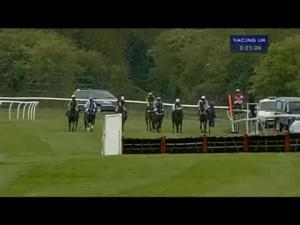 Video preview image for Perth 15:20 - Kilmac Energy Claiming Hurdle