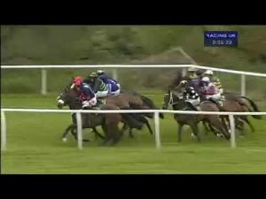 Video preview image for Bangor-On-Dee 14:35 - Racing To School Novices' Handicap Hurdle