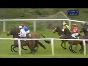 Video preview image for Bangor-On-Dee 15:10 - bangorondeeraces.co.uk Novices' Chase