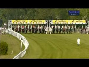 Video preview image for Salisbury 18:40 - Betfair Sponsors The Stable Staff Canteen Handicap