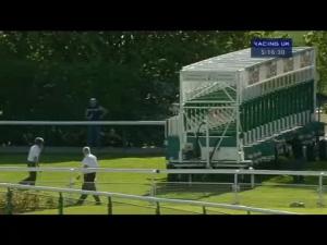 Video preview image for Haydock Park 17:15 - Phs Treadsmart Handicap (Lady Amateur Riders)