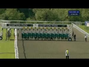 Video preview image for Kempton Park 16:45 - Kempton Park For Weddings Handicap