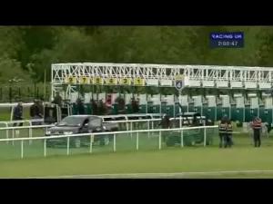 Video preview image for Chester 14:00 - Crabbies 'Spiffing' Alcoholic Ginger Beer Fillies' Handicap