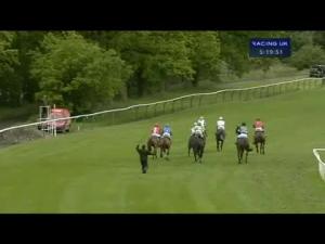 Video preview image for Perth 17:10 - Better Prices On Betfair Mobile Standard Open NH Flat Race