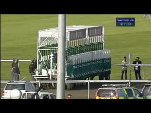 Video preview image for Kempton Park 18:10 - Win Big With Betdaq Multiples Apprentice Handicap