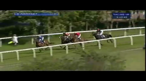 Video preview image for Pontefract 16:40 - Bet Totepool On All UK Racing Maiden Stakes