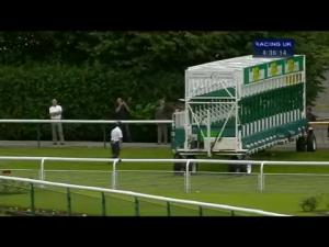 Video preview image for Haydock Park 16:35 - bet365.com Handicap