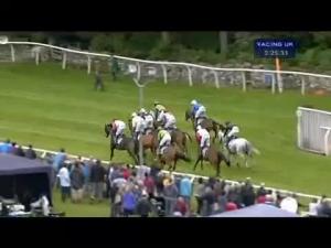 Video preview image for Cartmel 15:25 - Betfair. Don't Settle For Less Beginners' Chase