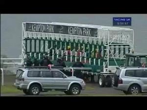 Video preview image for Kempton Park 17:30 - Betfair 'Don't Settle For Less' Handicap