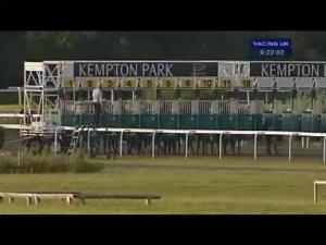 Video preview image for Kempton Park 18:20 - Fast Eric Nursery (Supported By Betfair)