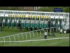 Video preview image for Warwick 19:30 - Chieftain Fabrics Handicap