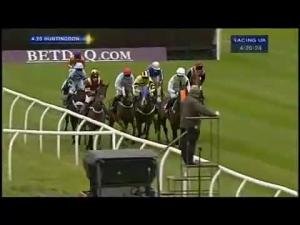 Video preview image for Huntingdon 16:20 - Marie Curie Hospices Handicap Chase