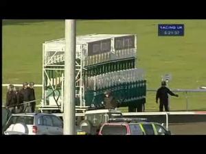 Video preview image for Kempton Park 18:20 - Back Or Lay At betdaq.com Maiden Stakes