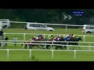 Video preview image for Sandown Park 17:35 - Westbeach Group Handicap