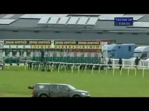 Video preview image for Musselburgh 16:40 - St Andrews Timber and Building Supplies Claiming Stakes