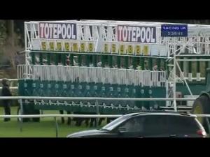 Video preview image for Nottingham 15:55 - E.B.F. Double M Catering Challenge Maiden Fillies' Stakes (Div 1)