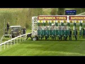 Video preview image for Salisbury 14:20 - Bathwick Tyres E.B.F. Maiden Fillies' Stakes