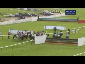Video preview image for Cheltenham 15:40 - Ryman The Stationer Handicap Chase