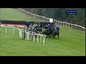 Video preview image for Exeter 16:40 - Betfred 'The Bonus King' Beginners' Chase