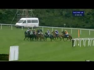Video preview image for Huntingdon 15:30 - Timbercare Nationwide Sash Window Refurbishment Handicap Hurdle