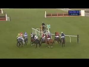 Video preview image for Exeter 15:40 - Bet With The Racing UK App Handicap Chase
