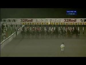 Video preview image for Kempton Park 19:25 - 32red.com Nursery