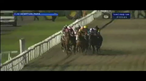 Video preview image for Kempton Park 19:10 - 32Bonus Handicap