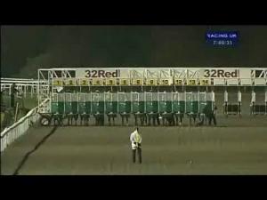 Video preview image for Kempton Park 19:40 - 32 Free At 32red.com Handicap