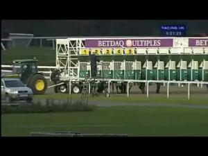 Video preview image for Kempton Park 16:00 - Win Big With Betdaq Multiples Claiming Stakes