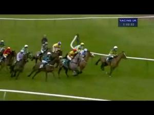 Video preview image for Warwick 13:10 - Betfred Mobile Beginners' Chase