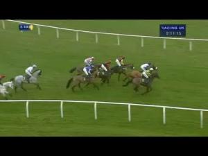 Video preview image for Bangor-On-Dee 14:10 - Alfa Aggregates Golden Spurs Handicap Hurdle