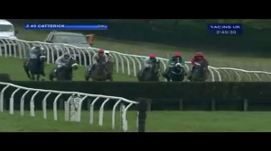 Video preview image for Catterick Bridge 14:40 - Download The Free Racing UK App Handicap Chase