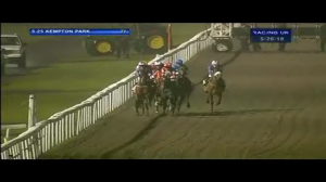 Video preview image for Kempton Park 17:25 - Betdaq Casino Games Selling Stakes