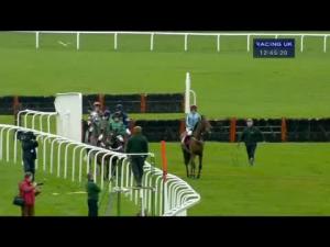Video preview image for Sandown Park 12:45 - 32red.com Mares' Hurdle (Listed)