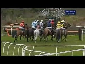 Video preview image for Wincanton 14:40 - Bathwick Tyres Handicap Chase