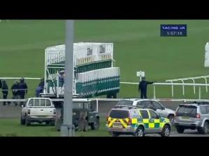 Video preview image for Kempton Park 13:55 - 32Red Casino Median Auction Maiden Fillies' Stakes