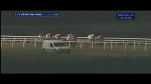 Video preview image for Kempton Park 19:15 - 32redbingo.com Handicap