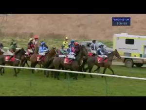 Video preview image for Warwick 15:35 - Betfred Classic Chase (Grade 3 Handicap)