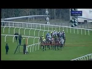 Video preview image for Kempton Park 15:50 - William Hill - Download The App Handicap Hurdle