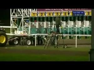 Video preview image for Kempton Park 19:00 - Time Ordered Cards In Racing Plus Handicap
