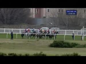 Video preview image for Musselburgh 16:30 - John O'Mailley 80th Birthday Conditional Jockeys' Handicap Hurdle