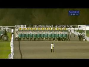 Video preview image for Kempton Park 17:30 - BetVictor Non Runner Cheltenham Free Bet Handicap