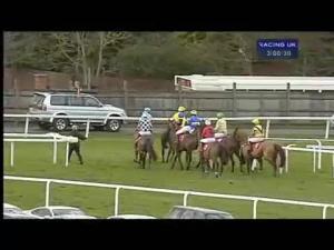 Video preview image for Sandown Park 15:00 - Royal Artillery Gold Cup (Amateur Riders' Chase) (Supported By Np Aerospace)