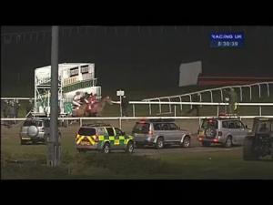 Video preview image for Kempton Park 20:30 - Follow Us On Twitter At Betvictorracing Handicap