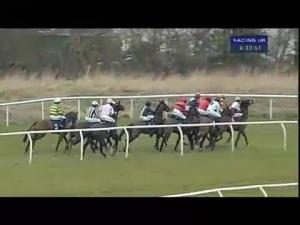 Video preview image for Huntingdon 16:30 - 32Red Casino Handicap Hurdle